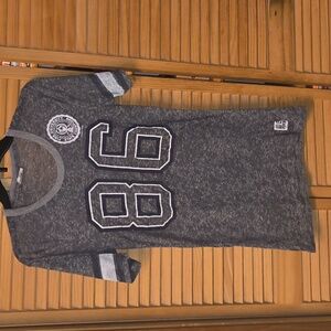 PINK Victoria's Secret Brand Women's Vintage Grey, White &   Navy Blue Tee